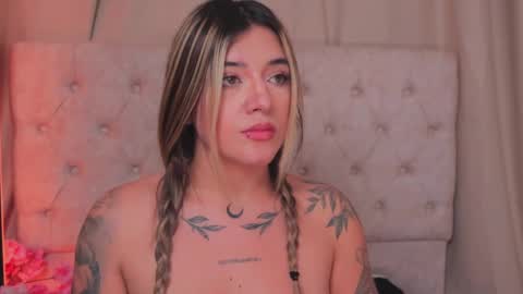 Snapshot of ashleyvalirya chatting on February 2025 07:15:02 AM Ashley Lauren online show from February 2025 07:15:02 AM