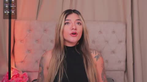 Snapshot of ashleyvalirya chatting on March 2025 03:44:01 AM Ashley Lauren online show from March 2025 03:44:01 AM