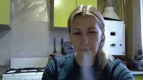 Snapshot of ashleyxhoney chatting on October 2025 07:19:02 AM AshleyXHoney online show from October 2025 07:19:02 AM