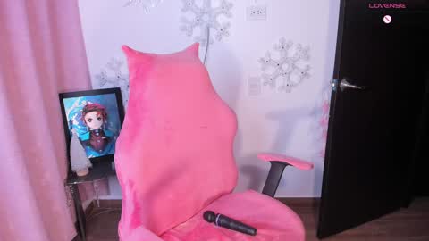 Ashleyy18   online show from January 2025 12:13:02 AM