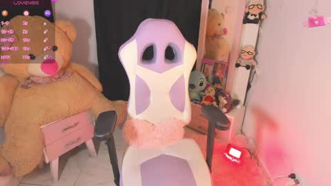 Ashley online show from May 2026 03:09:01 PM