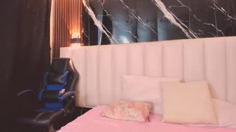 Snapshot of ashly_leee chatting on February 2026 07:13:02 PM Ashly online show from February 2026 07:13:02 PM