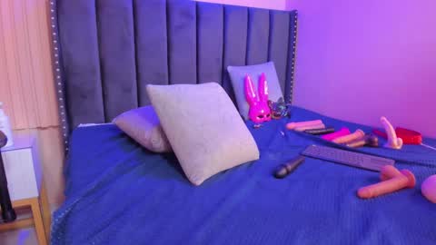 ashlye_miller_ online show from February 2025 09:37:01 AM