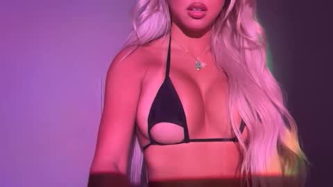 ashlynkira online show from March 2026 03:01:01 AM