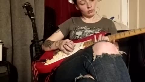 Snapshot of ashlynn5716 chatting on October 2025 07:40:02 AM ashlynn5716 online show from October 2025 07:40:02 AM