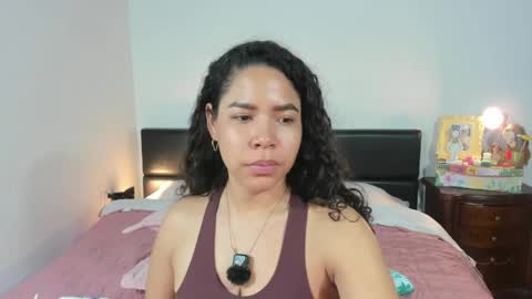 ashlyviper77 online show from May 2026 06:57:01 PM