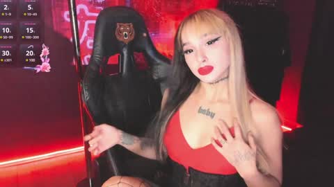 Mila online show from January 2025 07:00:01 AM