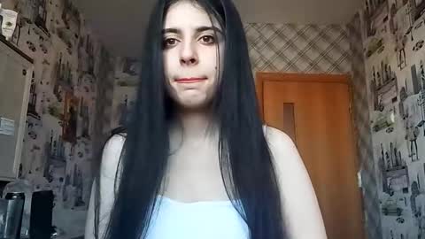 Lina online show from December 2025 12:37:02 AM