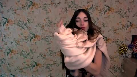 asia_n_ online show from December 2024 11:22:01 AM