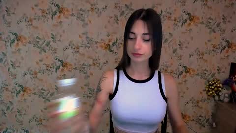 asia_n_ online show from January 2025 07:19:02 AM