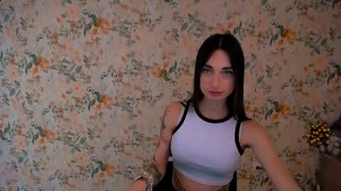 asia_n_ online show from February 2025 10:44:02 AM