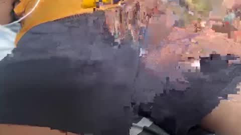 Dicky online show from October 2025 02:12:01 AM