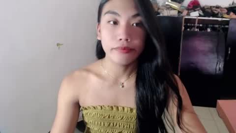 Snapshot of asian_alliyah chatting on May 2026 02:28:01 AM asian_alliyah online show from May 2026 02:28:01 AM