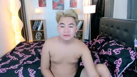 Snapshot of asian_fuckerxoxo chatting on August 2026 11:31:02 AM Ceejay and Jessie online show from August 2026 11:31:02 AM