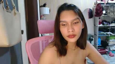 Snapshot of asian_glamm chatting on October 2025 08:37:01 AM ANITA online show from October 2025 08:37:01 AM