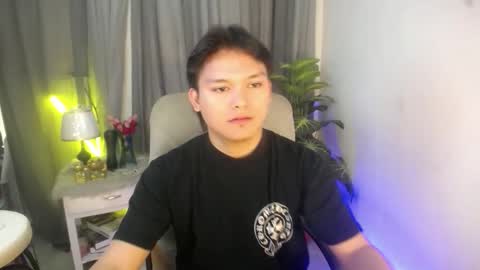 asian_handsomexx online show from November 2025 02:06:01 PM