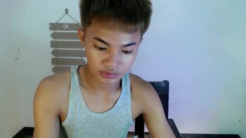 asian_lover05 online show from April 2026 08:47:01 PM