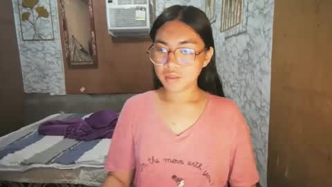 Snapshot of asian_rhean chatting on November 2025 10:10:02 AM Rhean online show from November 2025 10:10:02 AM