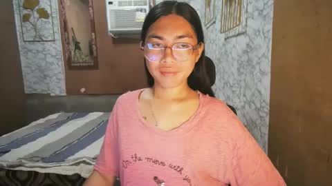 Snapshot of asian_rhean chatting on November 2025 10:15:01 AM Rhean online show from November 2025 10:15:01 AM