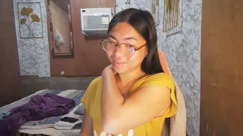 Snapshot of asian_rhean chatting on November 2025 11:29:01 PM Rhean online show from November 2025 11:29:01 PM