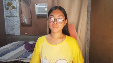 Snapshot of asian_rhean chatting on December 2025 11:41:02 AM Rhean online show from December 2025 11:41:02 AM