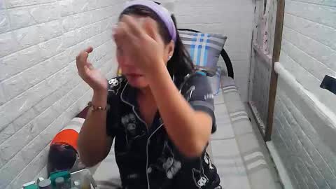 Trixie online show from September 2025 12:05:02 PM