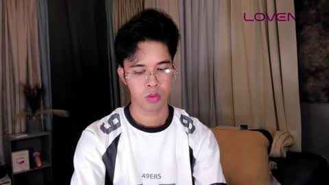 Snapshot of asiancum_peter chatting on May 2026 01:47:02 AM asiancum_peter online show from May 2026 01:47:02 AM