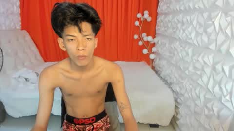 asiankingfucker online show from May 2026 07:21:01 PM
