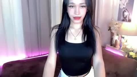 Snapshot of asianpetite_ivy chatting on September 2025 03:45:02 AM asianpetite_ivy online show from September 2025 03:45:02 AM