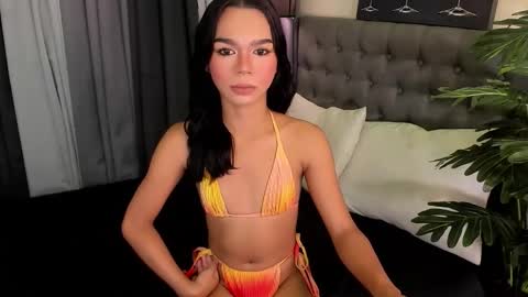 Snapshot of asianpetiteprincess chatting on November 2025 07:15:01 PM asianpetiteprincess online show from November 2025 07:15:01 PM
