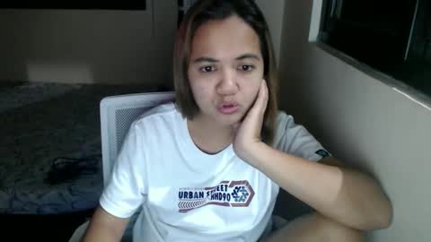 asianprettymay online show from October 2025 01:55:02 PM