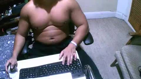 Snapshot of asianscottmusclejohnson93 chatting on December 2024 06:37:02 PM Johnson online show from December 2024 06:37:02 PM