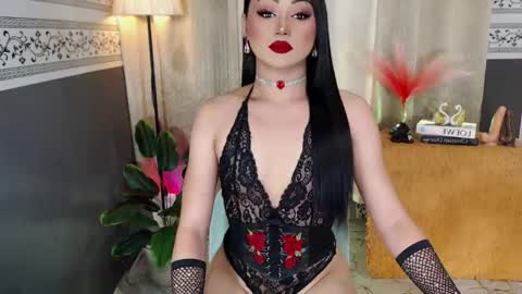 Snapshot of asiansexhunter chatting on June 2026 06:39:01 AM Ms. MONICA online show from June 2026 06:39:01 AM