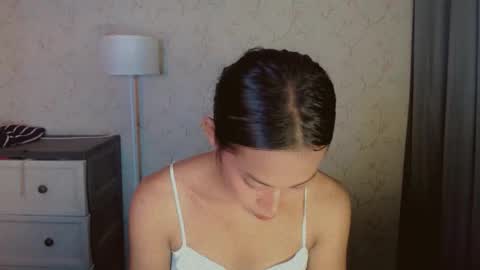 kisses online show from April 2026 10:53:01 AM