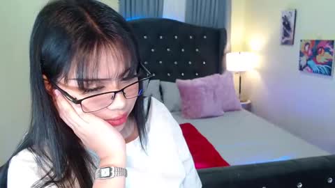 KIARA online show from January 2025 12:55:01 PM