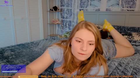 Snapshot of asiri_ocean chatting on December 2025 07:19:02 PM Asiri pronounced Ah-siri Please no nicknames 3 online show from December 2025 07:19:02 PM