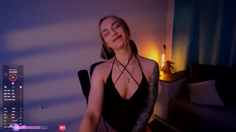 Ask Alexa online show from November 2025 10:43:01 PM