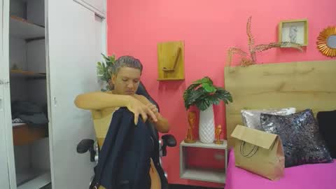 ASLY online show from March 2026 10:26:01 AM