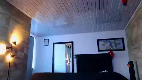 Asmodeo  -   online show from October 2025 09:04:02 PM