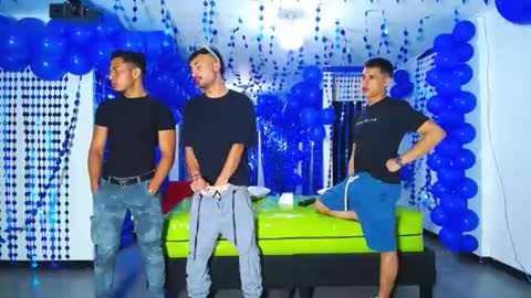 Snapshot of asmodeus7100 chatting on December 2024 12:20:02 AM THOMAS AND DAMIAND online show from December 2024 12:20:02 AM