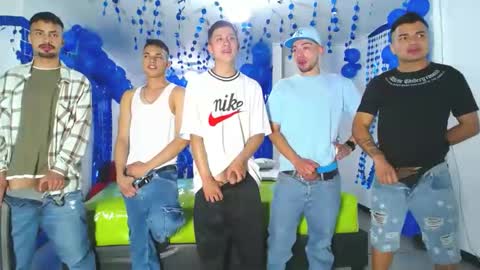 Snapshot of asmodeus7100 chatting on December 2024 06:22:02 AM THOMAS AND DAMIAND online show from December 2024 06:22:02 AM