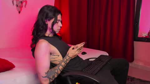 Snapshot of asmodeuszz chatting on February 2025 07:34:02 AM asmodeuszz online show from February 2025 07:34:02 AM