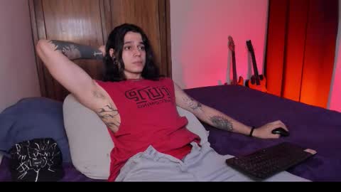 Snapshot of asmodeuszz chatting on October 2025 12:57:01 AM asmodeuszz online show from October 2025 12:57:01 AM