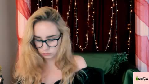 Snapshot of asol_muah chatting on December 2024 04:04:01 AM Asol online show from December 2024 04:04:01 AM