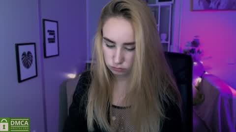 Snapshot of asol_muah chatting on December 2024 01:13:02 AM Asol online show from December 2024 01:13:02 AM