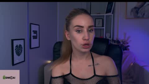 Snapshot of asol_muah chatting on December 2024 01:25:01 AM Asol online show from December 2024 01:25:01 AM