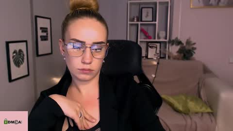 Snapshot of asol_muah chatting on January 2025 03:27:02 AM Asol online show from January 2025 03:27:02 AM