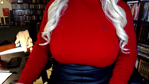 Aspen Vale online show from November 2025 11:42:02 PM