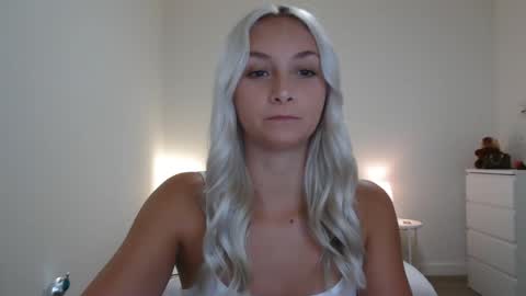 Aspen Aries online show from October 2025 09:15:02 PM