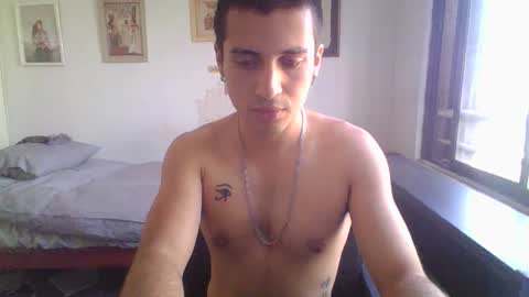 Snapshot of aspyporn chatting on December 2024 02:37:02 PM Aspy online show from December 2024 02:37:02 PM